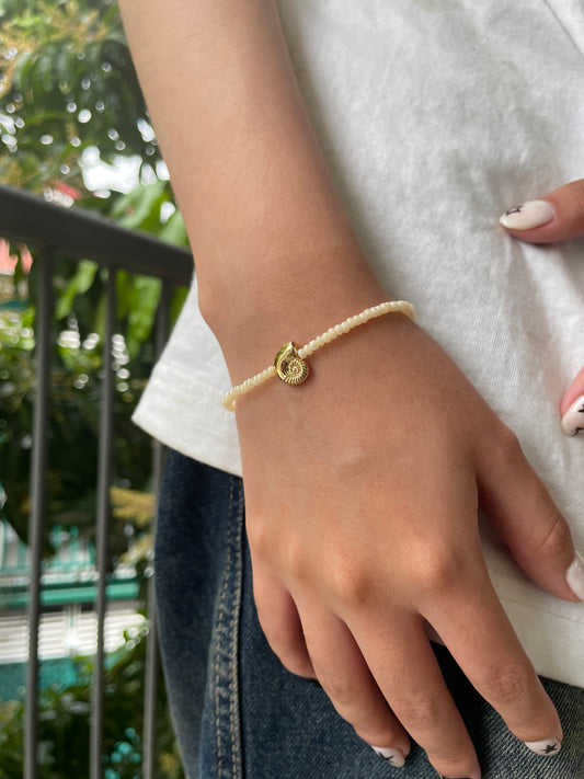 Snail bracelet